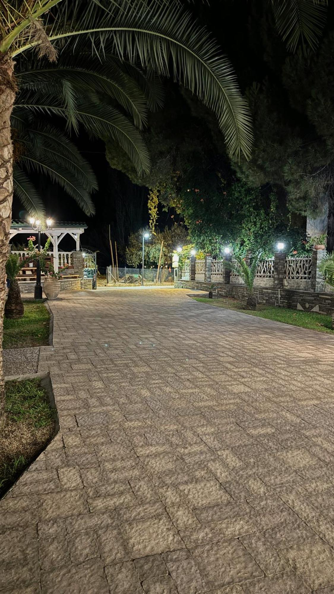 Diaporos Hotel Вурвуру Экстерьер фото